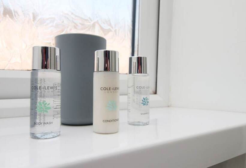 膳宿费 Gwent House By Tŷ Sa