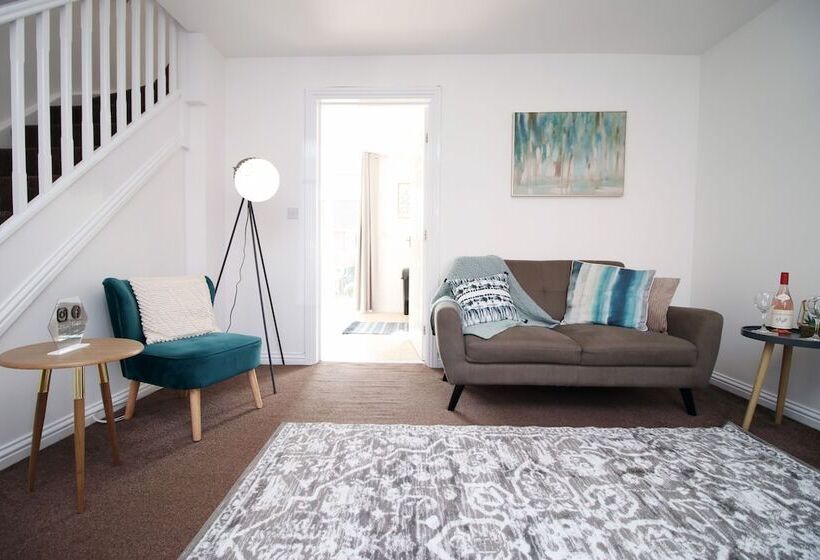 膳宿费 Gwent House By Tŷ Sa