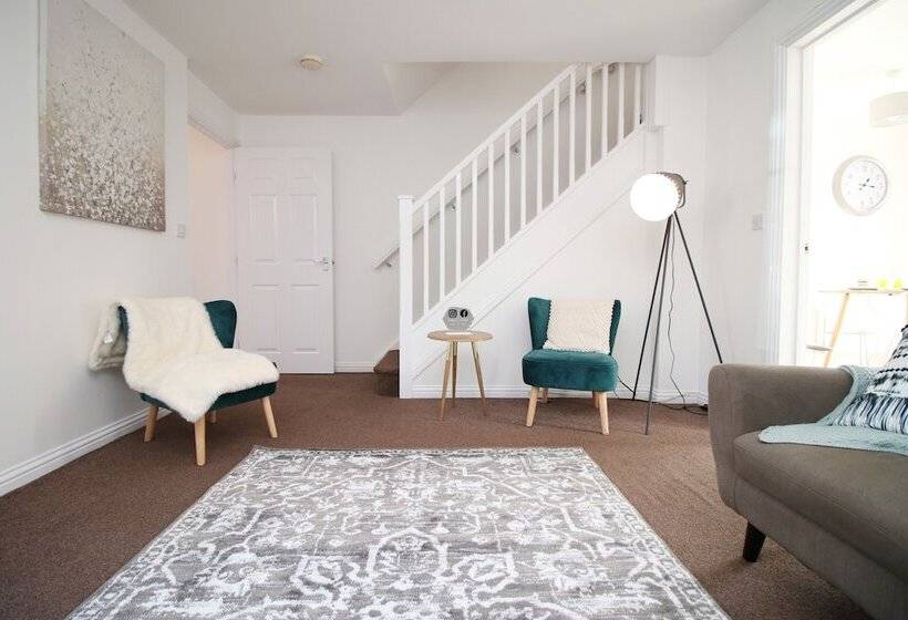 膳宿费 Gwent House By Tŷ Sa