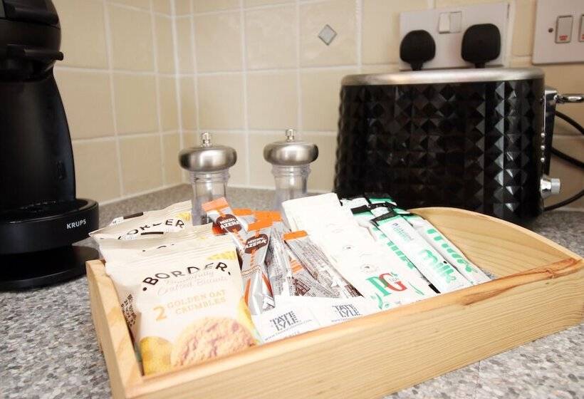 膳宿费 Gwent House By Tŷ Sa