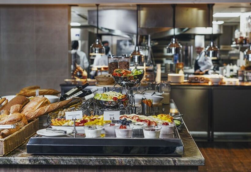 Royal Tulip Hotel & Casino Tbilisi