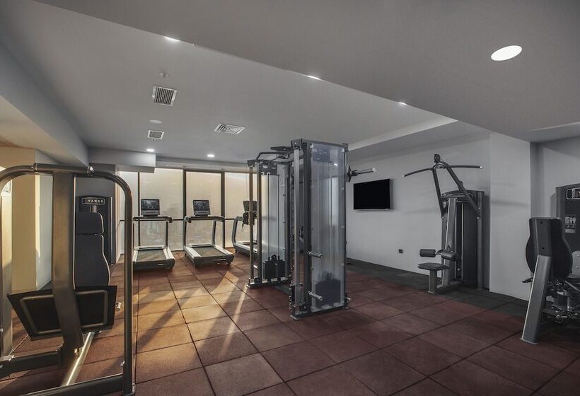 Royal Tulip Hotel & Casino Tbilisi