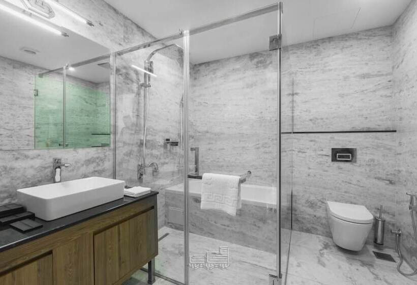 Royal Tulip Hotel & Casino Tbilisi