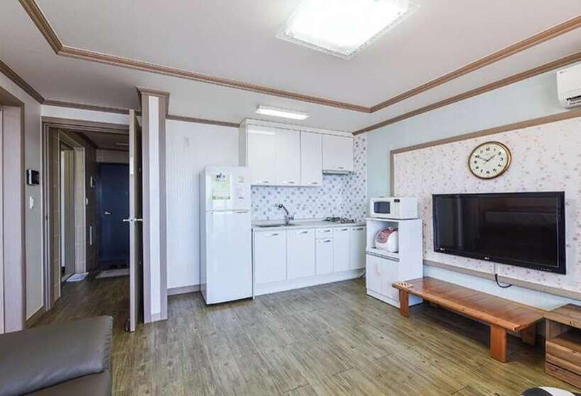 Ulsan Seaside Pension