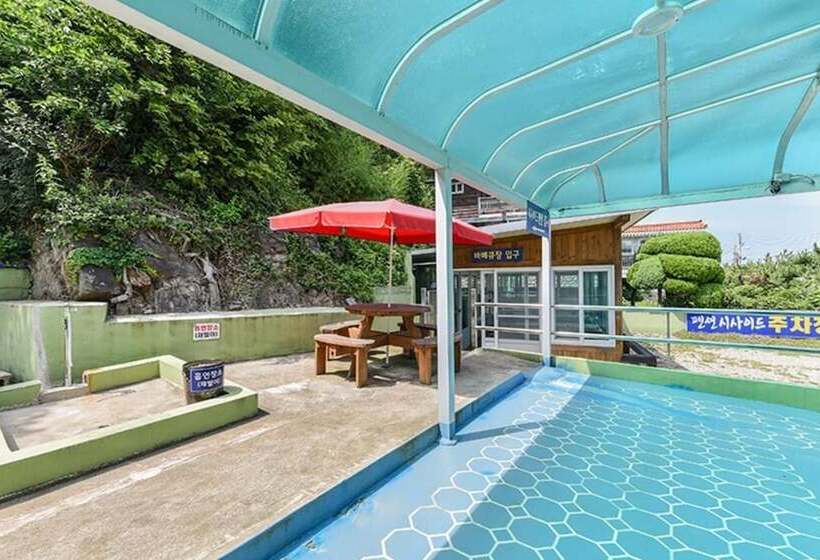 Ulsan Seaside Pension