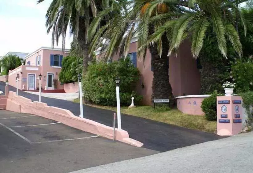 Valley Cottages & Apartments