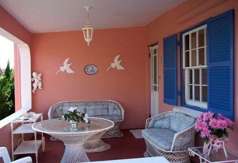 Valley Cottages & Apartments