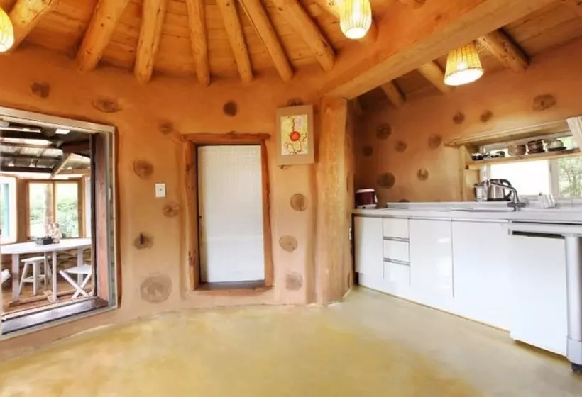 Gwanghwado Toads Clayhouse Pension