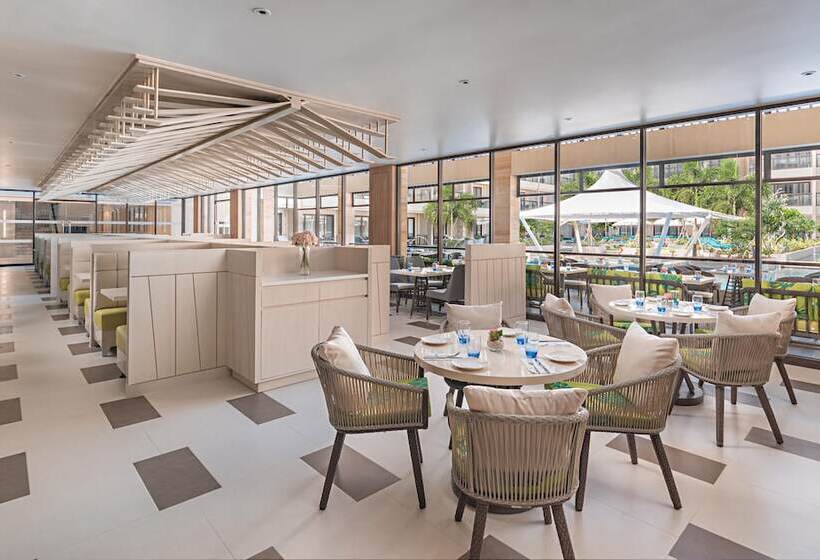 Hotell Henann Park Resort