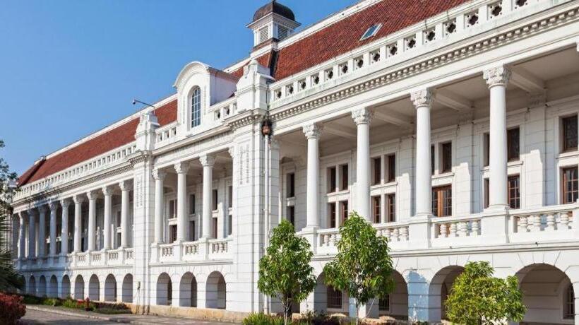 Otel Mutiara Kota Tua