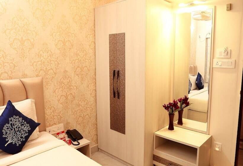 Отель Oyo 3573 Salt Lake Sector 2