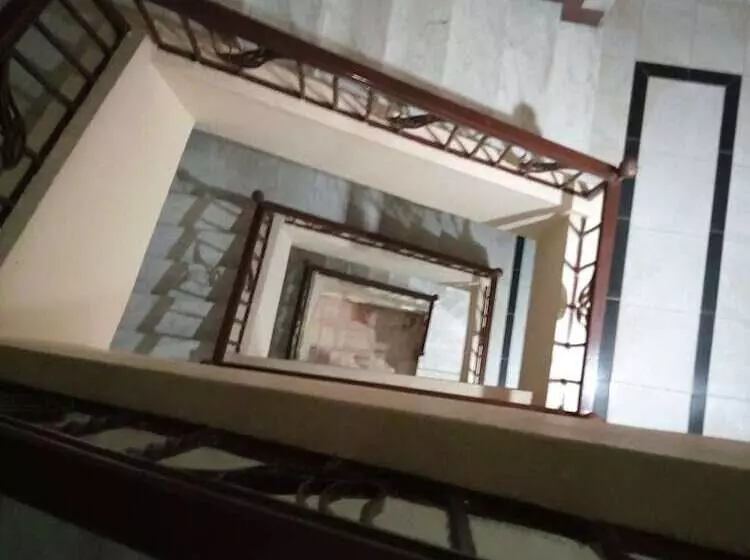 هتل Sydna All Hussain