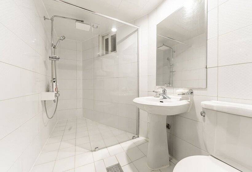 فندق على الطريق Bucheon A