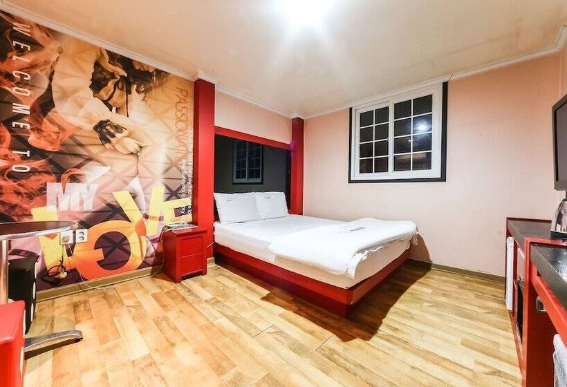 Motel Daegu Dongseongno Show And Cook