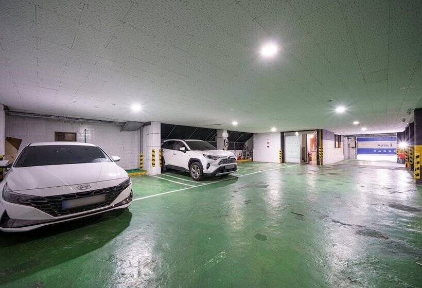 Motel Daegu Suseong Lake Child