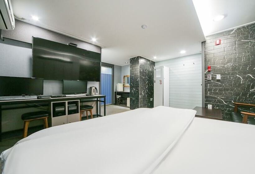 Motel Daegu Suseongmot The Some