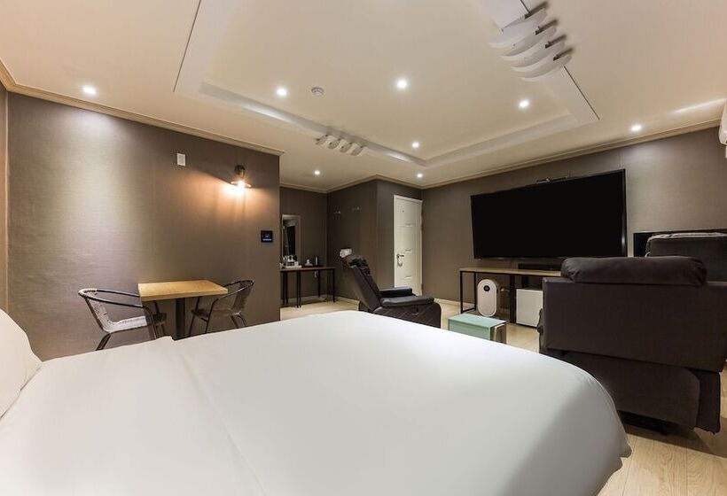 مُتل Daejeon Dunsan Hotel Days