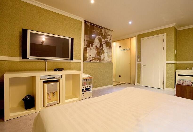 モーテル Guri Film 372