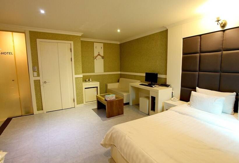 モーテル Guri Film 372