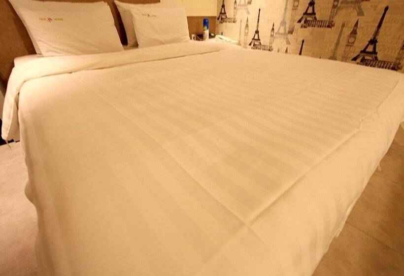 モーテル Guri Film 372