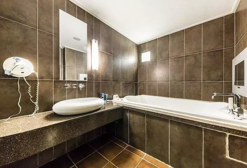 مُتل Nokbeon Hotel Galley