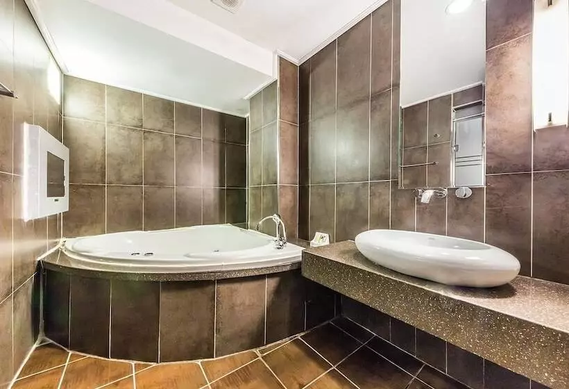 مُتل Nokbeon Hotel Galley