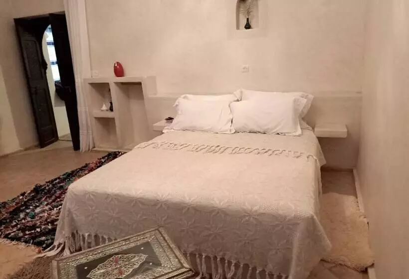 Majatalo Baldi Agafay Marrakech