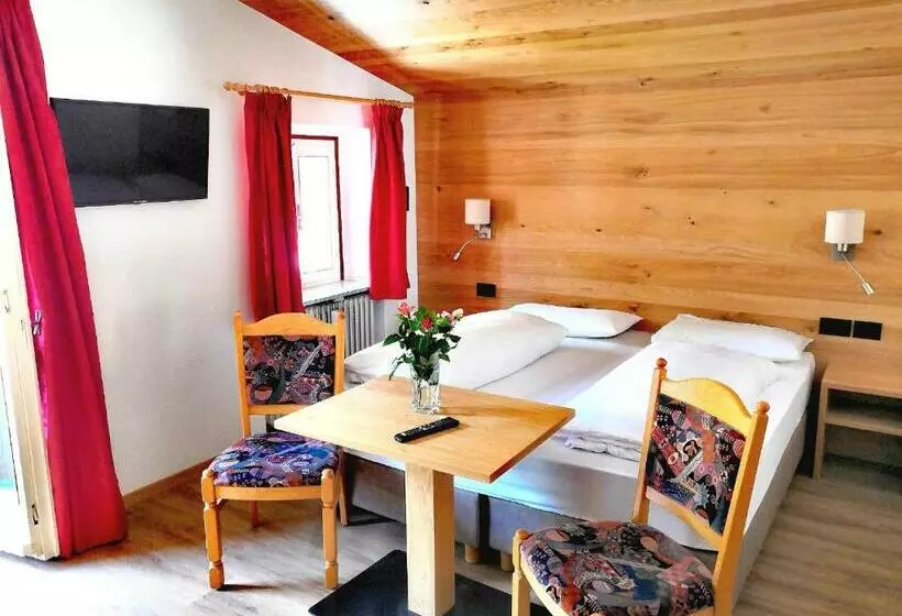 ベッドアンドブレックファースト Garni Gabrieli