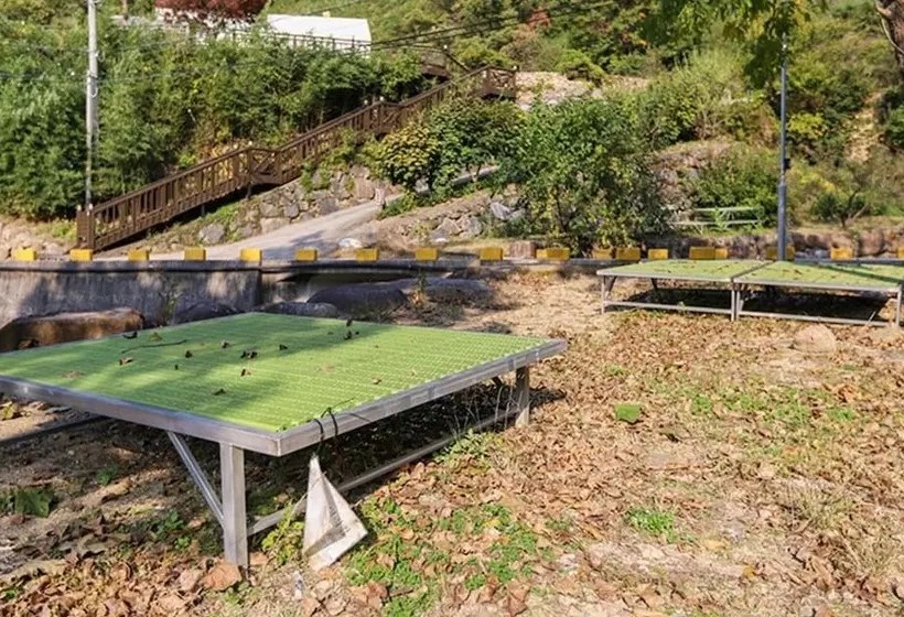 ホテル Hadong Jiri Mountain Saesori Pension