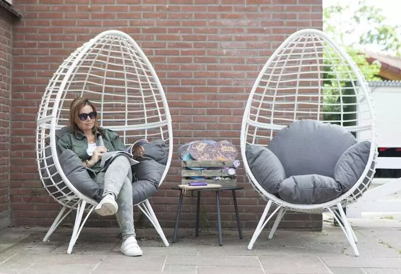 Hotelli Strand 49 Camping & Glamping