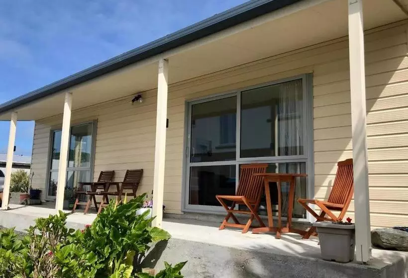 住宿加早餐 Bluff Ocean Vista Motel