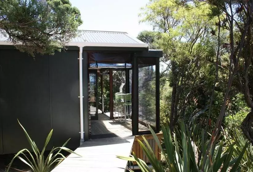 민박 The Lighthouse Lookout