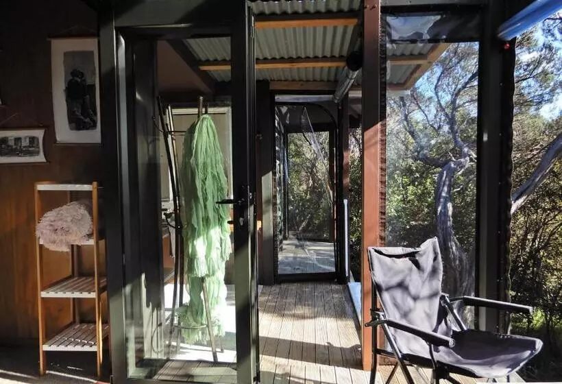 민박 The Lighthouse Lookout