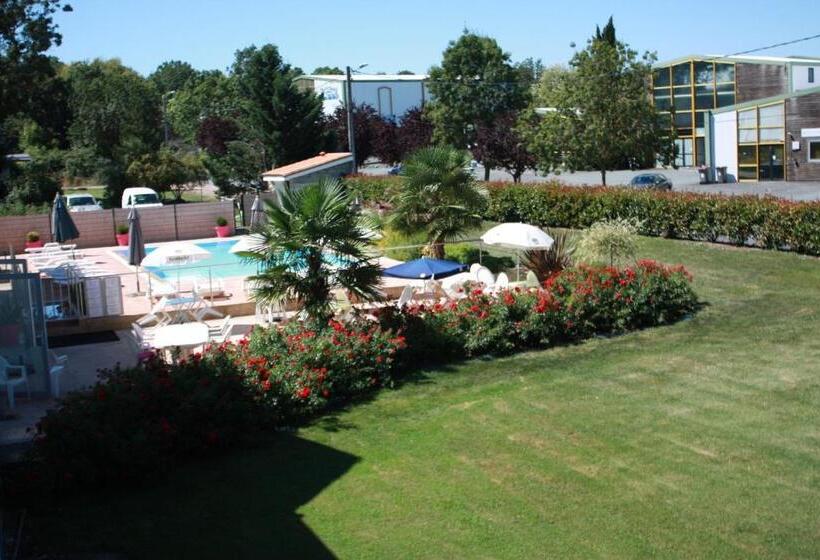 Agape Hotel Niort  Bessines