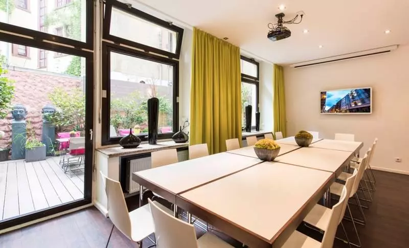 Ambassador Hotel Frankfurt