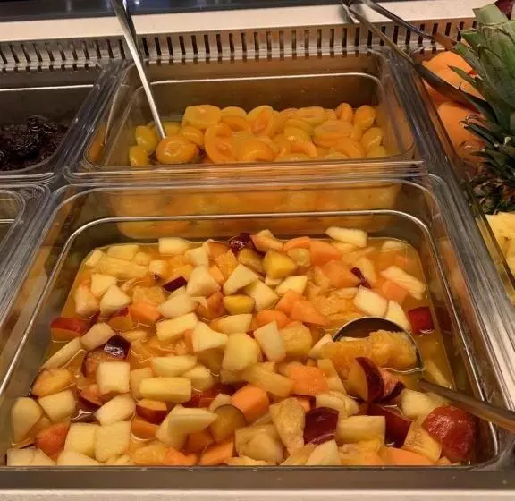 هتل El Salvador Frontemare Piscina Riscaldata