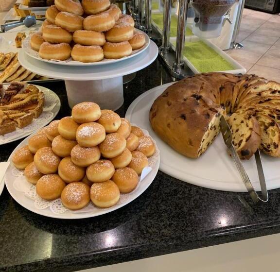 Otel El Salvador Frontemare Piscina Riscaldata