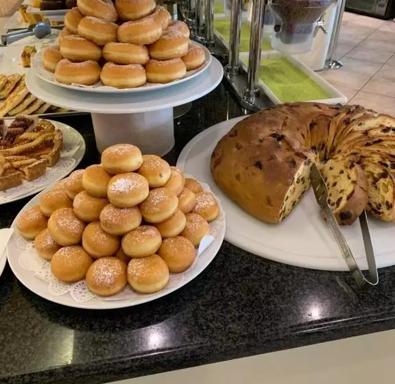 هتل El Salvador Frontemare Piscina Riscaldata