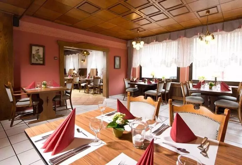 בית מלון כפרי Ellenzer Goldbaumchen