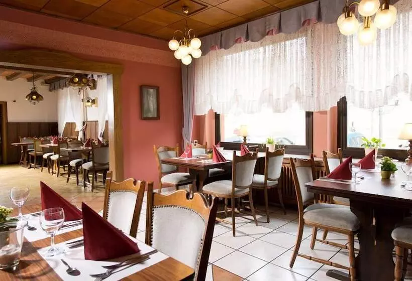 בית מלון כפרי Ellenzer Goldbaumchen