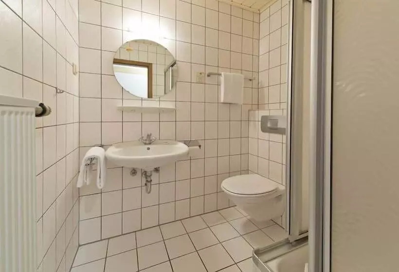 בית מלון כפרי Ellenzer Goldbaumchen