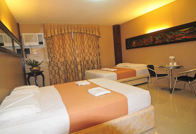 فندق Royal Coast Tourist Inn And Restaurant