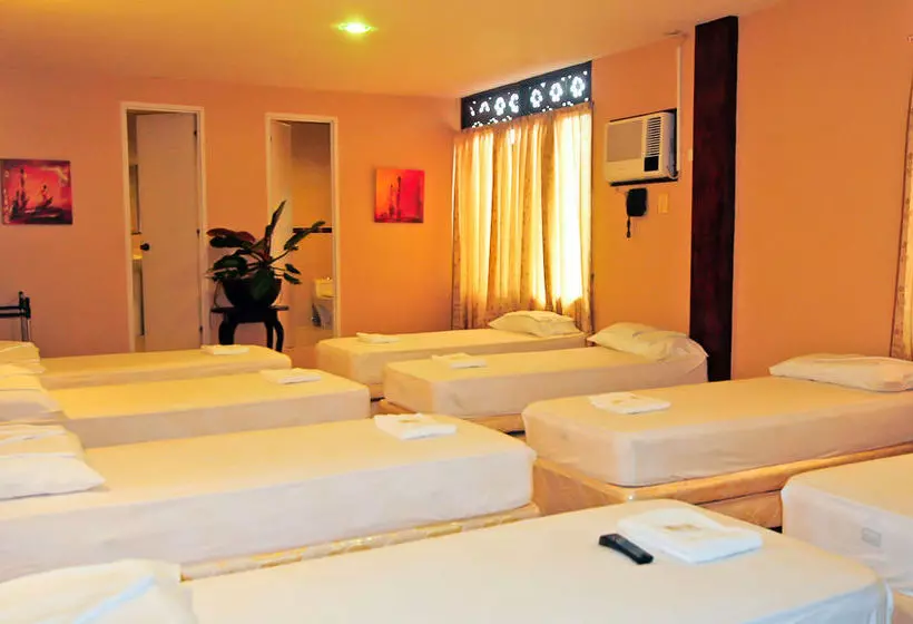 Hôtel Royal Coast Tourist Inn And Restaurant