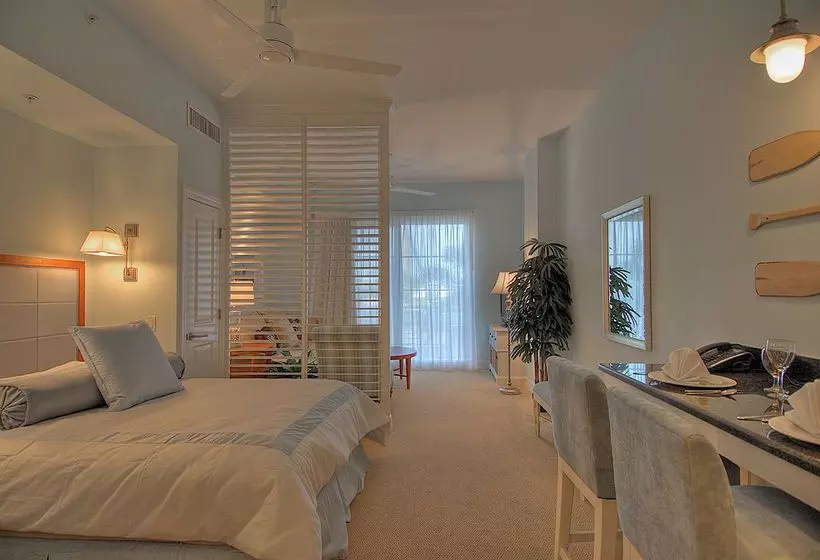 호텔 Harborside Suites At Little Harbor