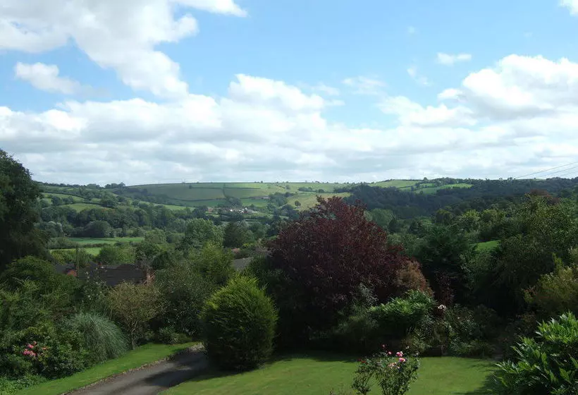 Отель Howden House Bed And Breakfast