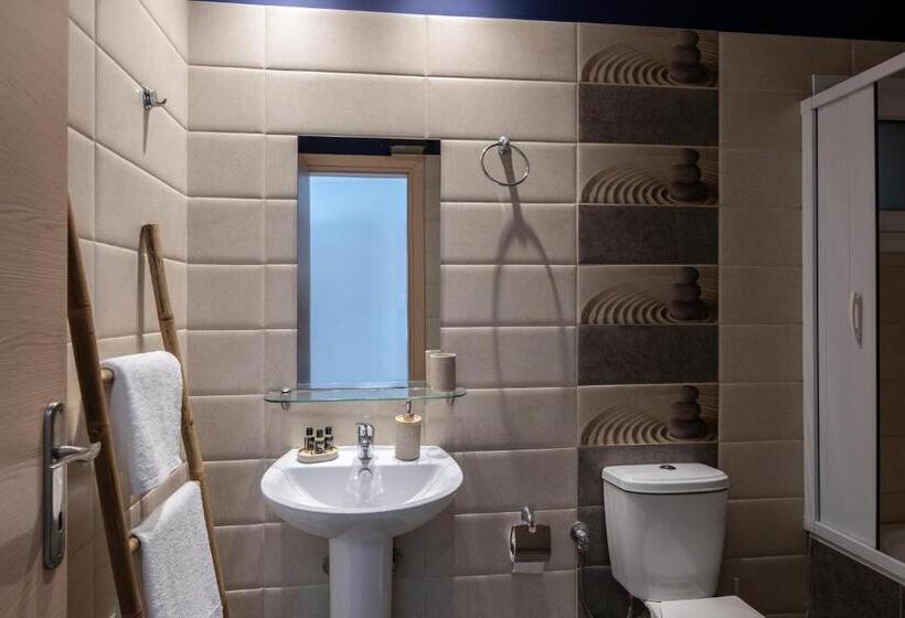 فندق Kontes Comfort