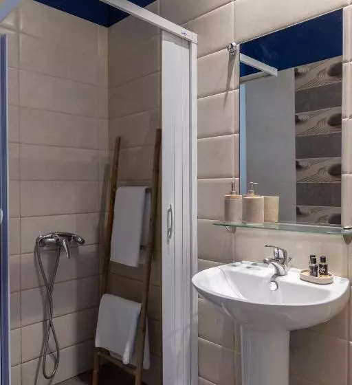 فندق Kontes Comfort