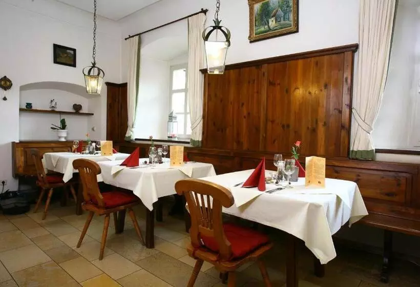 ホテル Landschloss Ernestgrün