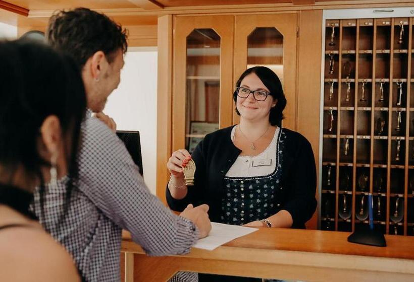 Hotel Landschloss Ernestgrün