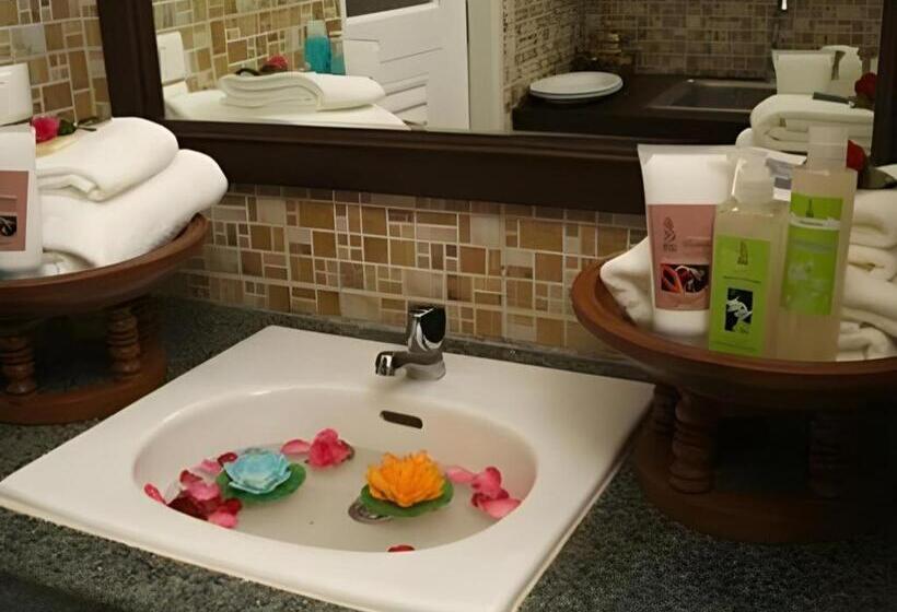 Hotel Rcon Residence